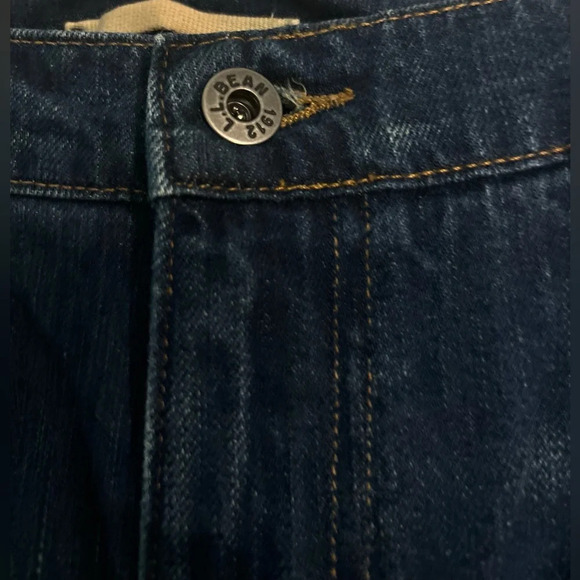 L. L. Bean Mens Standard Fit Dark Wash 5 Pocket‎ Jeans size 36x30 100% Cotton - Picture 2 of 10
